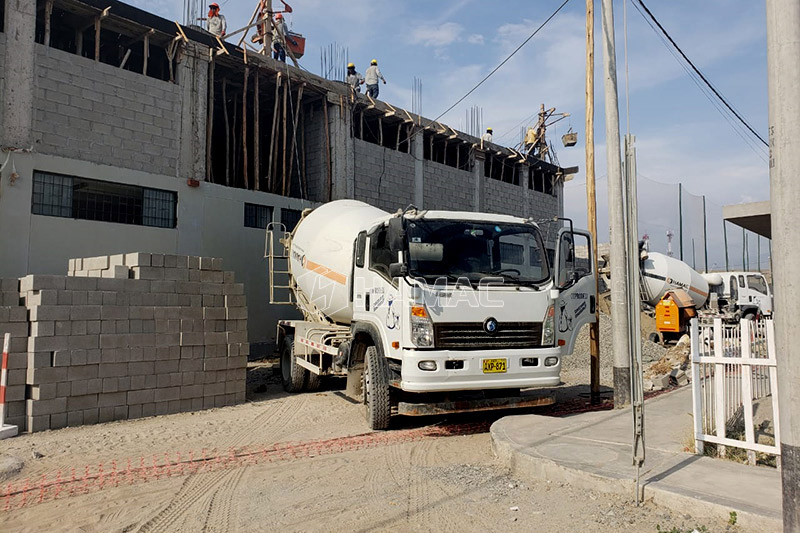 DW-12 mixer truck for concrete