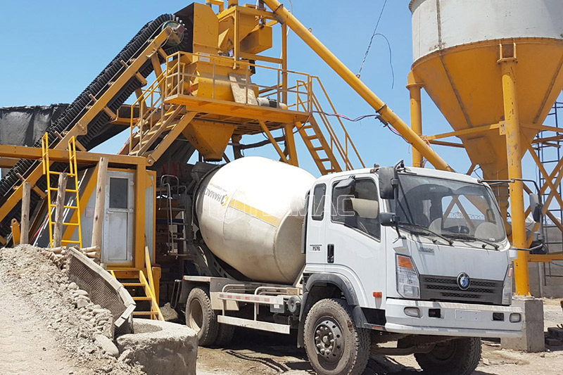 wile use of small concrete truck for sale